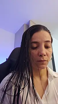 Snapshot of miaeyes chatting on 12.01.25 miaeyes online show from 12.01.25