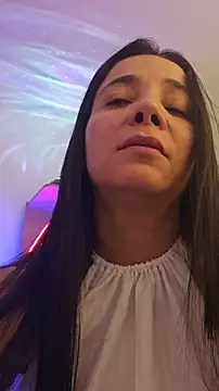 Snapshot of miaeyes chatting on 01.09.26 miaeyes online show from 01.09.26