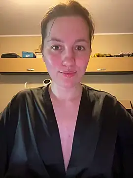 Nicole-Ray online show from 03.19.25