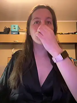 Nicole-Ray online show from 03.22.25