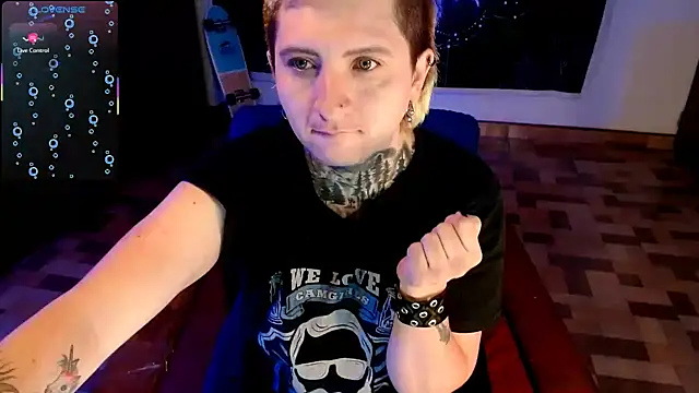 Snapshot of Marieblueeyes chatting on 01.19.25 Marieblueeyes online show from 01.19.25