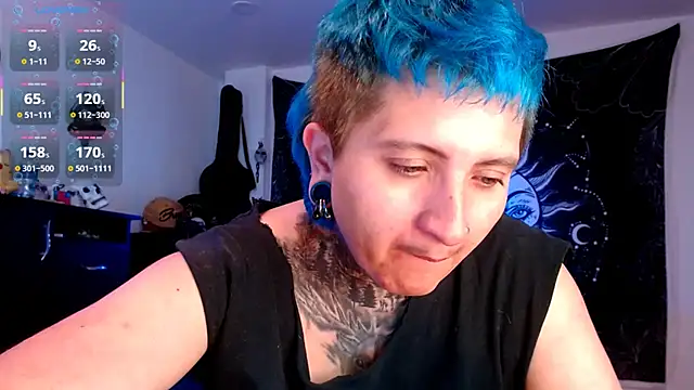 Snapshot of Marieblueeyes chatting on 01.27.25 Marieblueeyes online show from 01.27.25