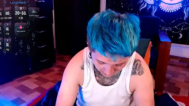 Snapshot of Marieblueeyes chatting on 01.30.25 Marieblueeyes online show from 01.30.25