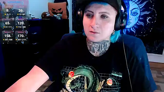 Snapshot of Marieblueeyes chatting on 02.16.25 Marieblueeyes online show from 02.16.25