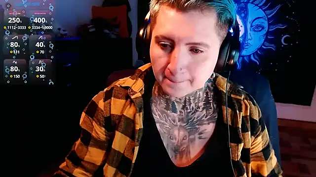 Snapshot of Marieblueeyes chatting on 02.17.25 Marieblueeyes online show from 02.17.25