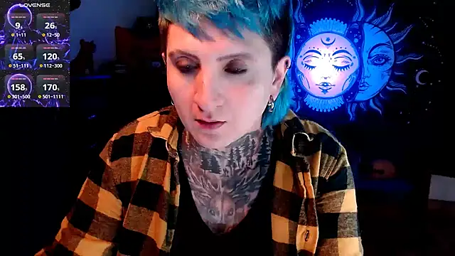 Snapshot of Marieblueeyes chatting on 02.27.25 Marieblueeyes online show from 02.27.25