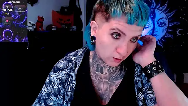 Snapshot of Marieblueeyes chatting on 03.03.25 Marieblueeyes online show from 03.03.25