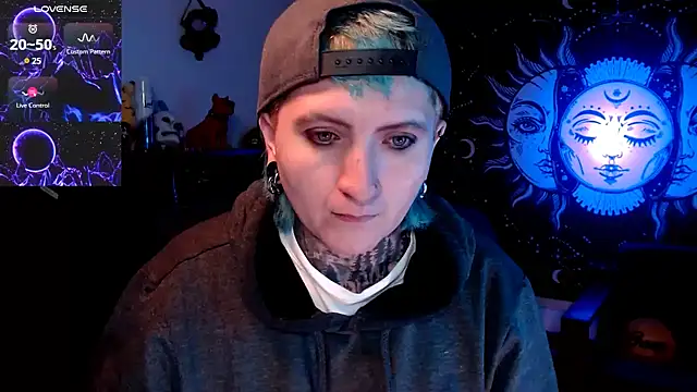 Snapshot of Marieblueeyes chatting on 03.16.25 Marieblueeyes online show from 03.16.25