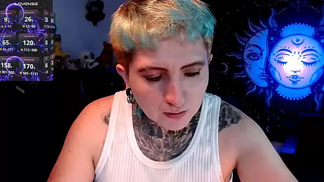 Snapshot of Marieblueeyes chatting on 03.20.25 Marieblueeyes online show from 03.20.25