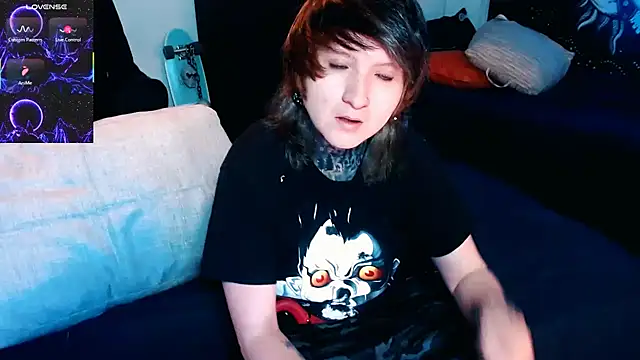 Snapshot of Marieblueeyes chatting on 09.09.25 Marieblueeyes online show from 09.09.25