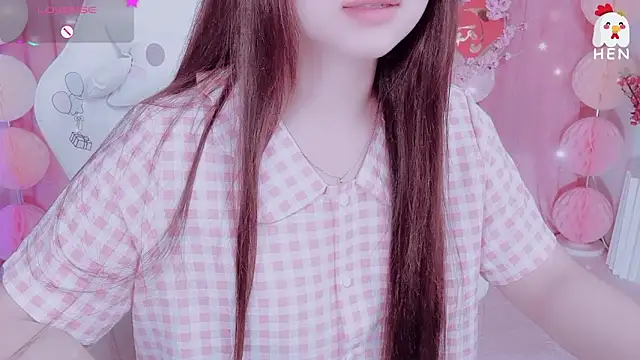 Snapshot of hen237 chatting on 02.06.26 hen237 online show from 02.06.26