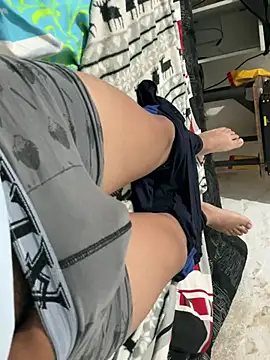 elvis0966 online show from 12.16.24