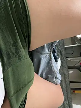 elvis0966 online show from 02.01.25