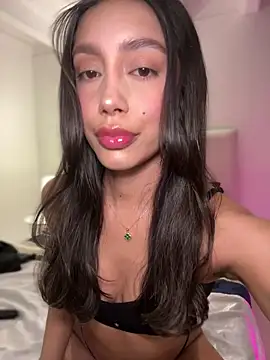 Snapshot of SelenaStone chatting on 03.09.26 SelenaStone online show from 03.09.26