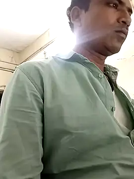 Snapshot of rajlocal chatting on 12.11.24 rajlocal online show from 12.11.24