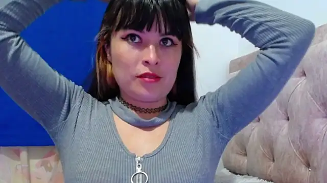 Alexandrasaenz online show from 04.21.26
