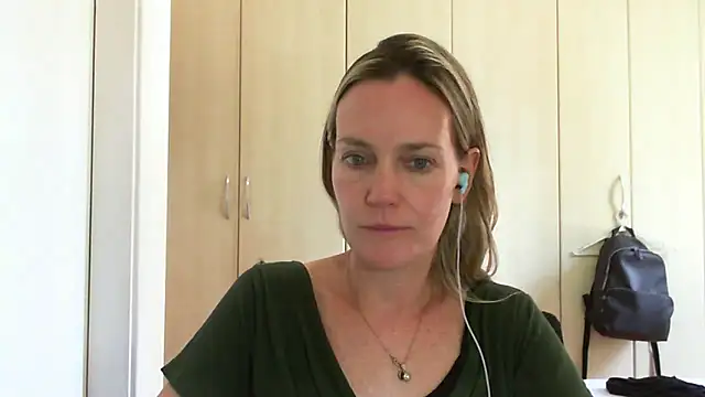 Annylove1 online show from 01.21.25