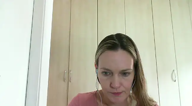 Annylove1 online show from 01.23.25