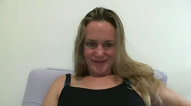 Annylove1 online show from 01.27.25