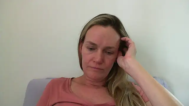 Annylove1 online show from 01.27.25