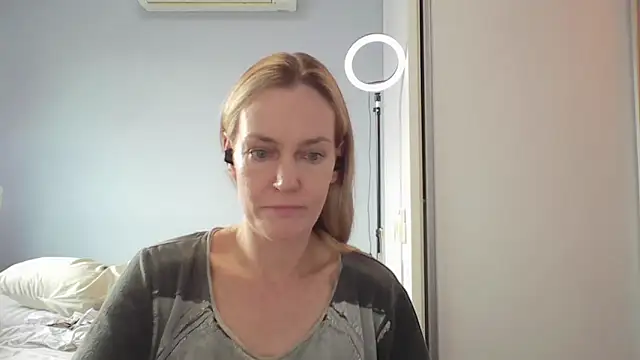 Annylove1 online show from 02.19.26