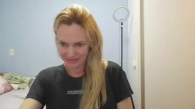 Annylove1 online show from 04.23.26