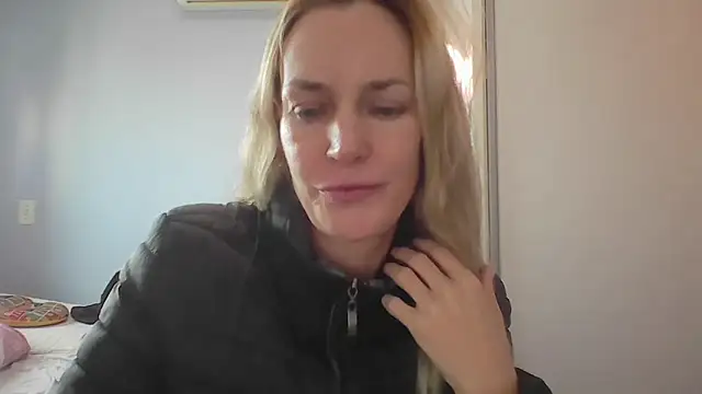 Annylove1 online show from 05.14.26
