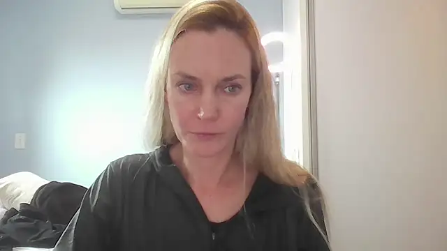 Annylove1 online show from 05.15.26