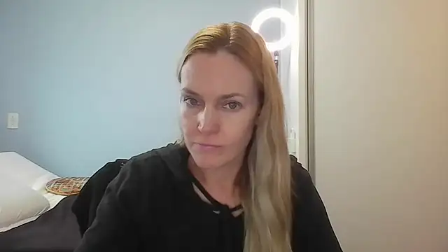 Annylove1 online show from 05.18.26