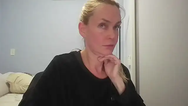 Annylove1 online show from 05.25.26