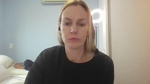 Annylove1 online show from 06.12.26