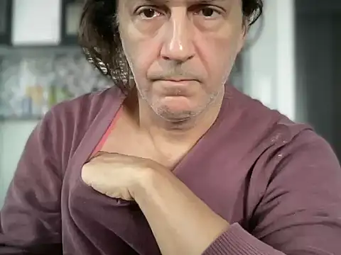 Snapshot of ALPHANDRE chatting on 11.03.25 ALPHANDRE online show from 11.03.25