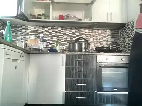 Snapshot of ALPHANDRE chatting on 11.04.25 ALPHANDRE online show from 11.04.25