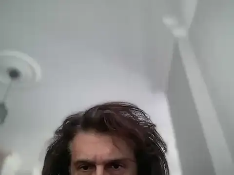 Snapshot of ALPHANDRE chatting on 11.22.25 ALPHANDRE online show from 11.22.25