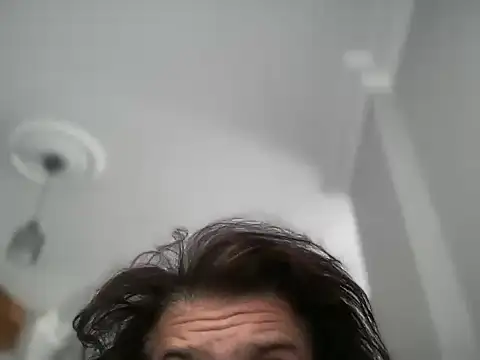 Snapshot of ALPHANDRE chatting on 11.23.25 ALPHANDRE online show from 11.23.25