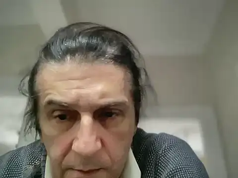 Snapshot of ALPHANDRE chatting on 01.14.26 ALPHANDRE online show from 01.14.26