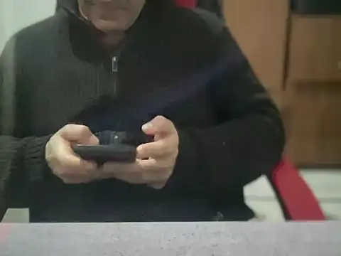 Snapshot of ALPHANDRE chatting on 02.01.26 ALPHANDRE online show from 02.01.26