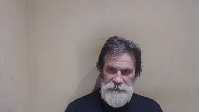 Snapshot of AlexNudo chatting on 02.08.25 AlexNudo online show from 02.08.25