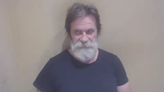 Snapshot of AlexNudo chatting on 02.24.25 AlexNudo online show from 02.24.25