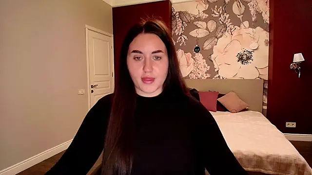 Snapshot of Roxie_Bradley chatting on 09.27.25 Roxie Bradley online show from 09.27.25