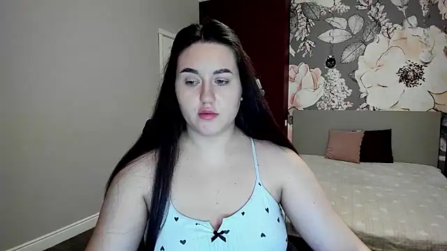 Roxie Bradley online show from 02.11.26