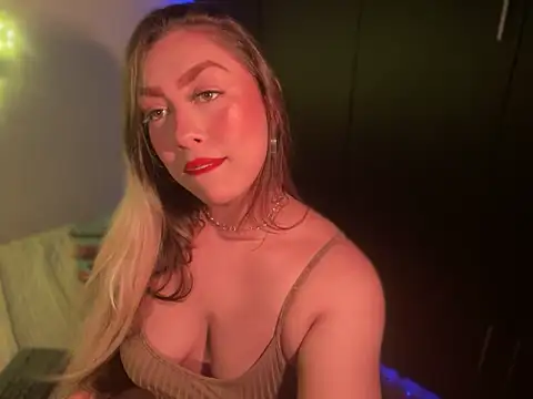 Im sophiie online show from 01.05.25