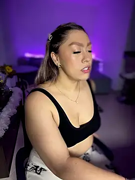 Im sophiie online show from 01.15.26