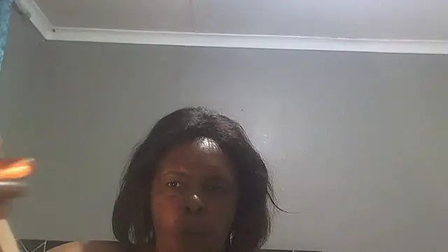 Snapshot of Rosehipsx76 chatting on 03.17.26 Rosehipsx76 online show from 03.17.26