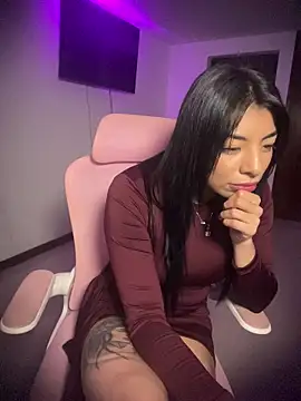 Snapshot of Miaparkerss_ chatting on 03.21.26 Miaparkerss online show from 03.21.26