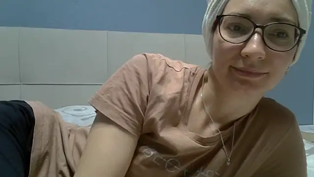 Snapshot of Ashleyspice chatting on 05.12.26 Ashleyspice online show from 05.12.26