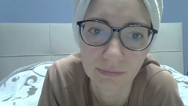 Snapshot of Ashleyspice chatting on 06.05.26 Ashleyspice online show from 06.05.26