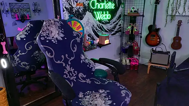Snapshot of CharletteWebb chatting on 12.11.24 CharletteWebb online show from 12.11.24