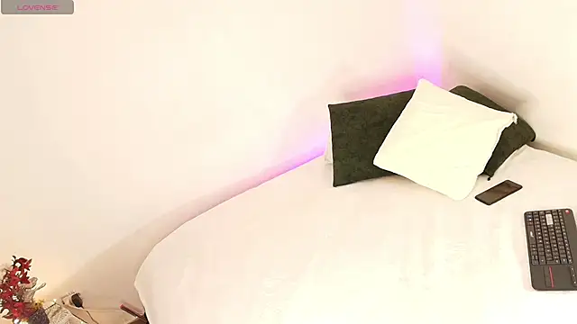 kattyytaylor online show from 04.22.26