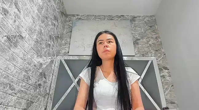 ArianaSmith69 online show from 01.30.25